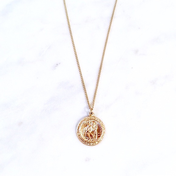 ✨Gold Filled Saint Christopher Necklace - Picture 2 of 8